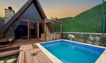 Nevada Bungalov Kare Havuzlu ve Jakuzili